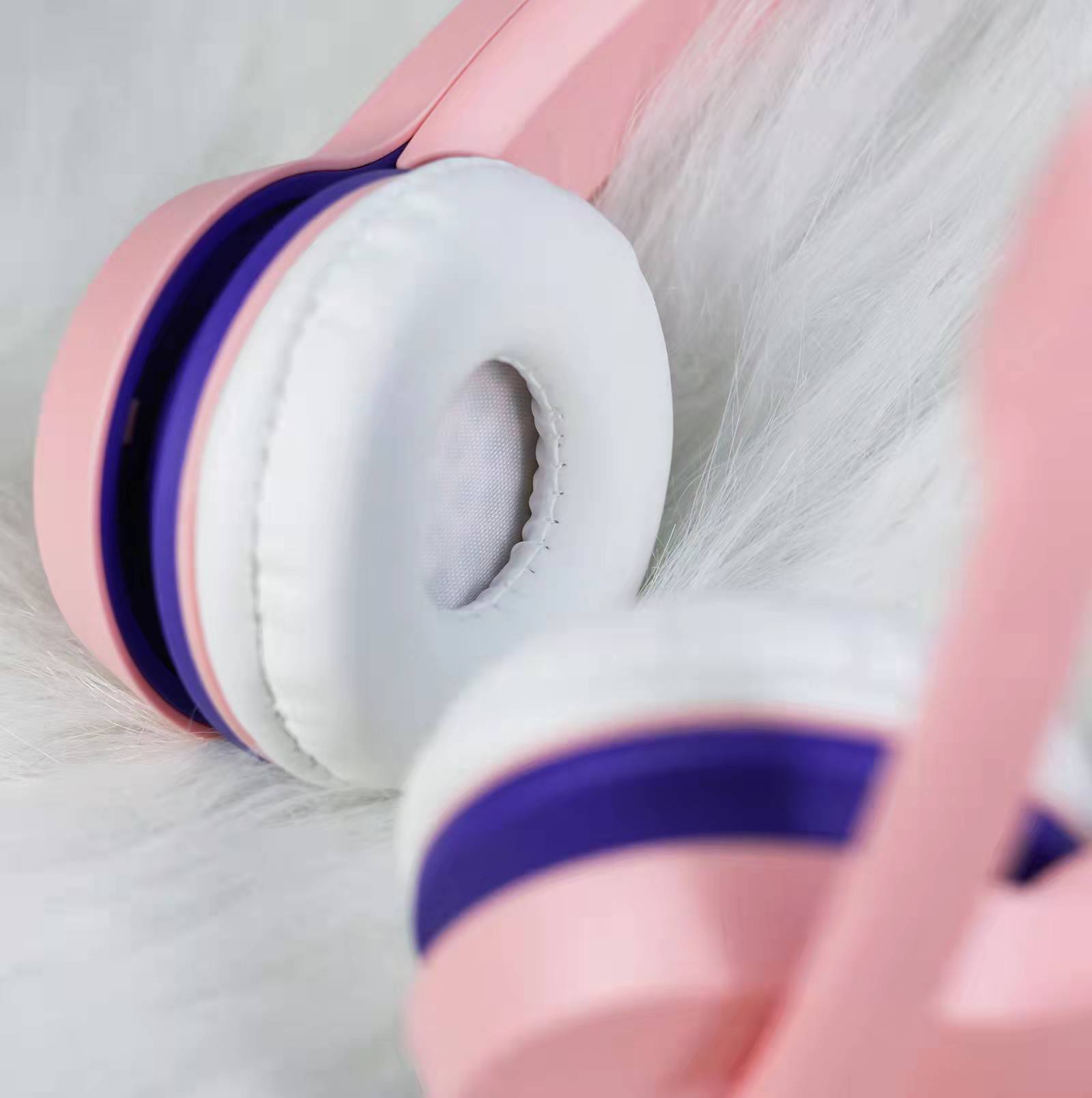 Gaming Headset 3.5mm Headphone Gamer with Cat ear Design